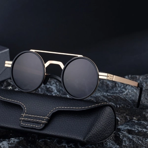 Men's retro round polarized sunglasses with double bridge on black rock surface