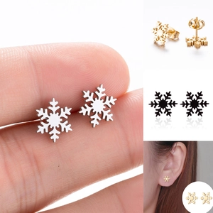Stainless Steel Snowflake Stud Earrings For Women Minimalist Winter Christmas Jewelry Electroplated Fashion Accessory