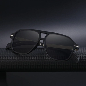 Fashionable polarized square sunglasses for men featuring a retro double bridge design