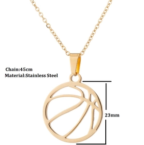 Detail der goldenen Basketball-Halskette mit 45cm Kette und 23mm Anhängermaß