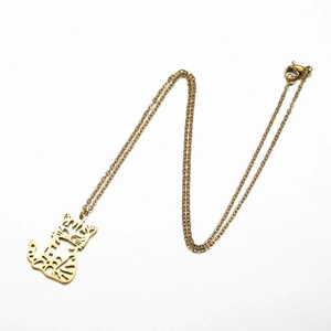 Minimalist gold cat pendant necklace in stainless steel with hollow design for women