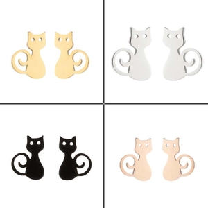 Détails des boucles d'oreilles silhouette de chat en or, argent, noir et or rose poli