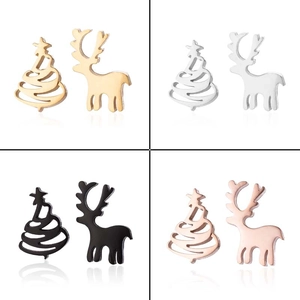 Detailed comparison of stainless steel Christmas tree and elk stud earrings in four colors