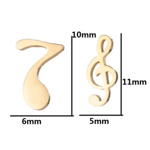 Size chart showing 10mm gold music note and treble clef earring dimensions