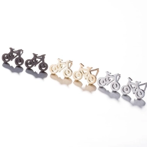 Trois paires de boucles d'oreilles vélo mignonnes en noir, doré et argent poli