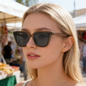Lunettes de soleil polarisées œil de chat pour femmes avec monture marron et verres gris