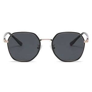Fashionable square polarized sunglasses for women with black frames and gold metal temples