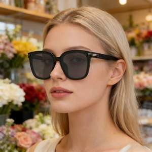 Lunettes De Soleil Carrées Surdimensionnées Polarisées Protection UV400 Monture En TR Métal Verres TAC Mode Voyage