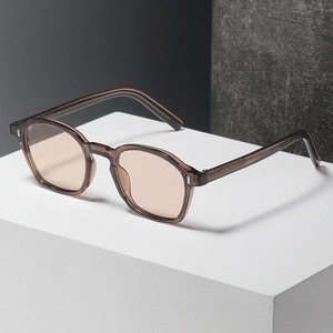 Vintage square sunglasses with transparent brown frame and light brown gradient lenses