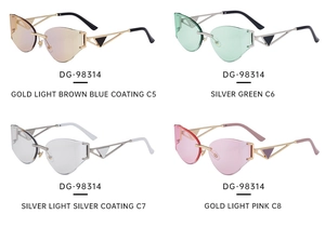 Détail de quatre lunettes de soleil œil de chat sans monture avec verres en forme de cœur