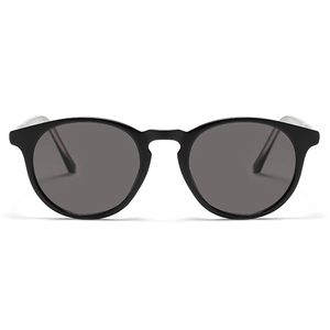 Classic round frame sunglasses in solid black with dark grey lenses for a minimalist look