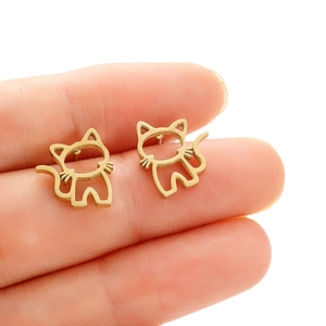 Sweet minimalist hollow cat stud earrings in 18K gold plated stainless steel on fingers