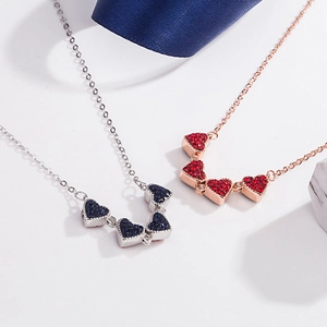 Collier Pendentif Pliable Trèfle À Quatre Feuilles Cœur Cuivre Strass Bijoux Romantiques À La Mode Pour Femmes Cadeau