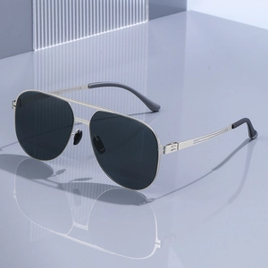 Classic silver aviator polarized sunglasses with metal frame and dark gray lenses for men