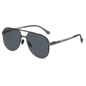 Polarized aviator sunglasses with gunmetal frame and double bridge for men