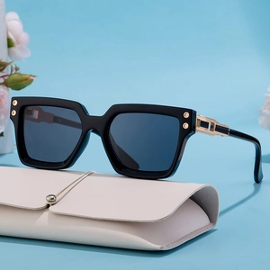 Polarized square sunglasses for men with gold hollow temples and premium leather case