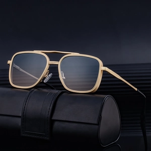 Men's retro square aviator sunglasses with gold metal frame and gradient lenses