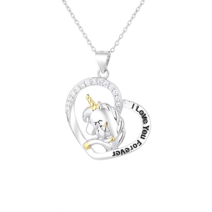 Pendentif licorne en cœur argenté avec strass et gravure I Love You Forever