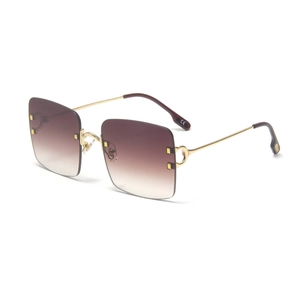 Fashionable rimless square oversized sunglasses with brown gradient lenses and gold C-hinge
