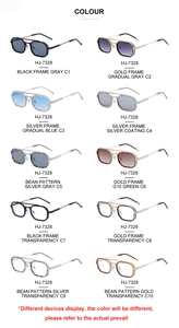 Nuancier présentant dix variantes de lunettes de soleil carrées à monture métallique