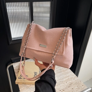 Women Woven Underarm Shoulder Bag Retro Handbag With Metal Chain Strap Minimalist Flap Design Daily Commuter Fashion