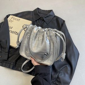Butterfly Decor Women Bucket Bag PU Leather Drawstring Shoulder Crossbody Handbag Niche Y2K Style Metal Chain Strap