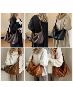 Meerdere weergaven van een grote PU-lederen hobo-tas gedragen door een model in de stad
