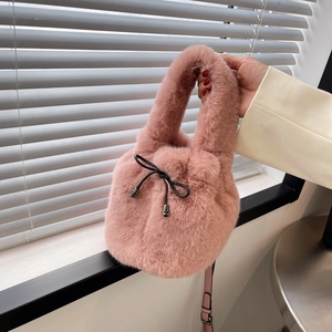 Faux Fur Plush Bucket Bag With PU Leather Strap And Metal Hardware Drawstring Closure Crossbody Handbag For Women