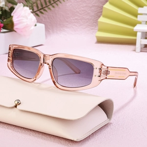 Occhiali da sole polarizzati cat-eye con montatura rosa e lenti sfumate eleganti