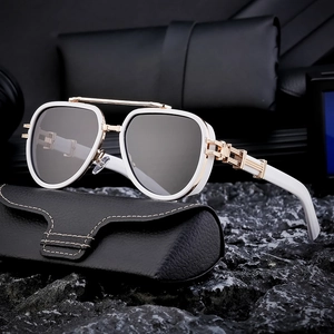 Men's retro pilot polarized sunglasses with white frame and gold metal chain temples