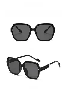 Matte black polarized square sunglasses for women with 3D diamond texture temples