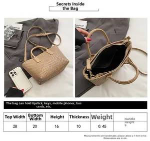 Size guide for khaki woven tote bag showing dimensions and internal compartment details