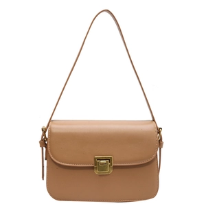 Sac bandoulière minimaliste en cuir PU beige avec fermoir doré rotatif et lanière