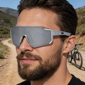 Polarized Sports Sunglasses Windproof PC Frame TAC Lenses Outdoor Cycling Mountaineering Fishing Eyewear Unisex