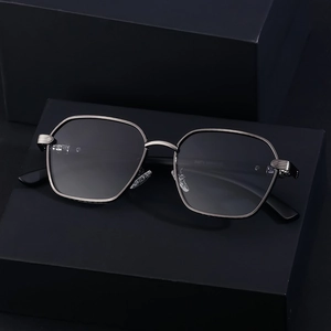 Men's retro square sunglasses with wood grain temples and gunmetal textured metal frame