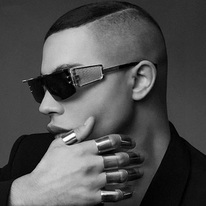 Cyberpunk square sunglasses with metal mesh side shields and robotic finger rings