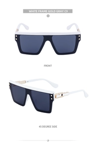 Vue de face et de profil de lunettes de soleil blanches avec verres gris et charnières dorées