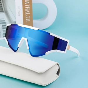 Lunettes de soleil de cyclisme blanches surdimensionnées avec verres miroirs bleus