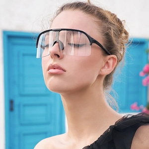 Lunettes de soleil de cyclisme avec verres transparents larges et monture demi-cerclée noire