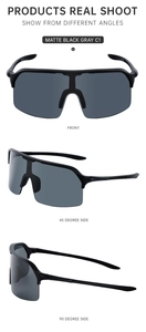Mise en page à trois vues de lunettes de cyclisme noir mat avec verres gris