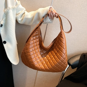 Quilted Hobo Bag PU Leather Diamond Lattice Large Capacity Shoulder Crossbody Fashion Commuter Bag For Women