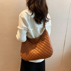 Brown quilted shoulder bag with classic rhombus stitching and spacious hobo design for women