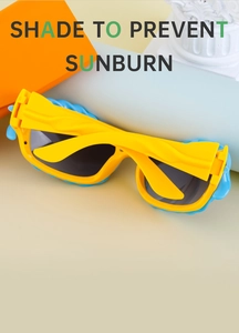 Détail de lunettes Y2K avec monture bleue et branches jaunes en position repliée