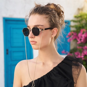Lunettes De Soleil Polygonales Femmes Monture Métallique Avec Chaîne Amovible Protection UV400 Mode