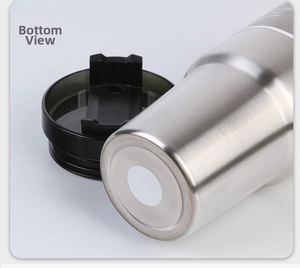 Detailed close-up of the anti-slip bottom and sealing lid of a 30oz stainless steel tumbler