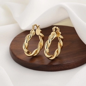 Créoles Torsadées Cuivre Géométrique Rond Minimaliste Style Européen Mode Bijoux Accessoires Pour Femmes