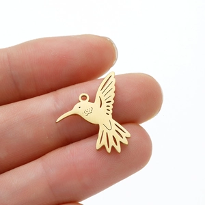 Pendentifs colibri dorés polis pour la fabrication de boucles d'oreilles et bracelets