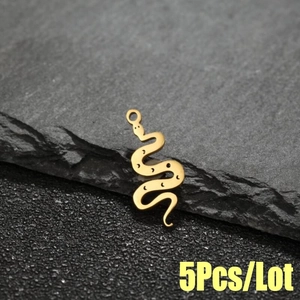 Set mit 5 vergoldeten Schlangenanhängern mit Himmelsausschnitten für DIY-Schmuck