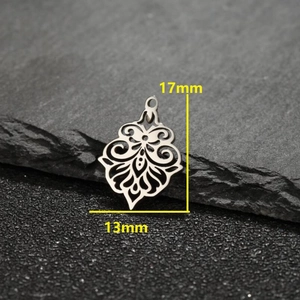 French vintage stainless steel hollow floral pendant accessory with 17mm x 13mm dimensions