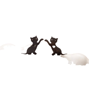 Boucles d'oreilles chat noir en acier inoxydable avec cœur ajouré, style mignon
